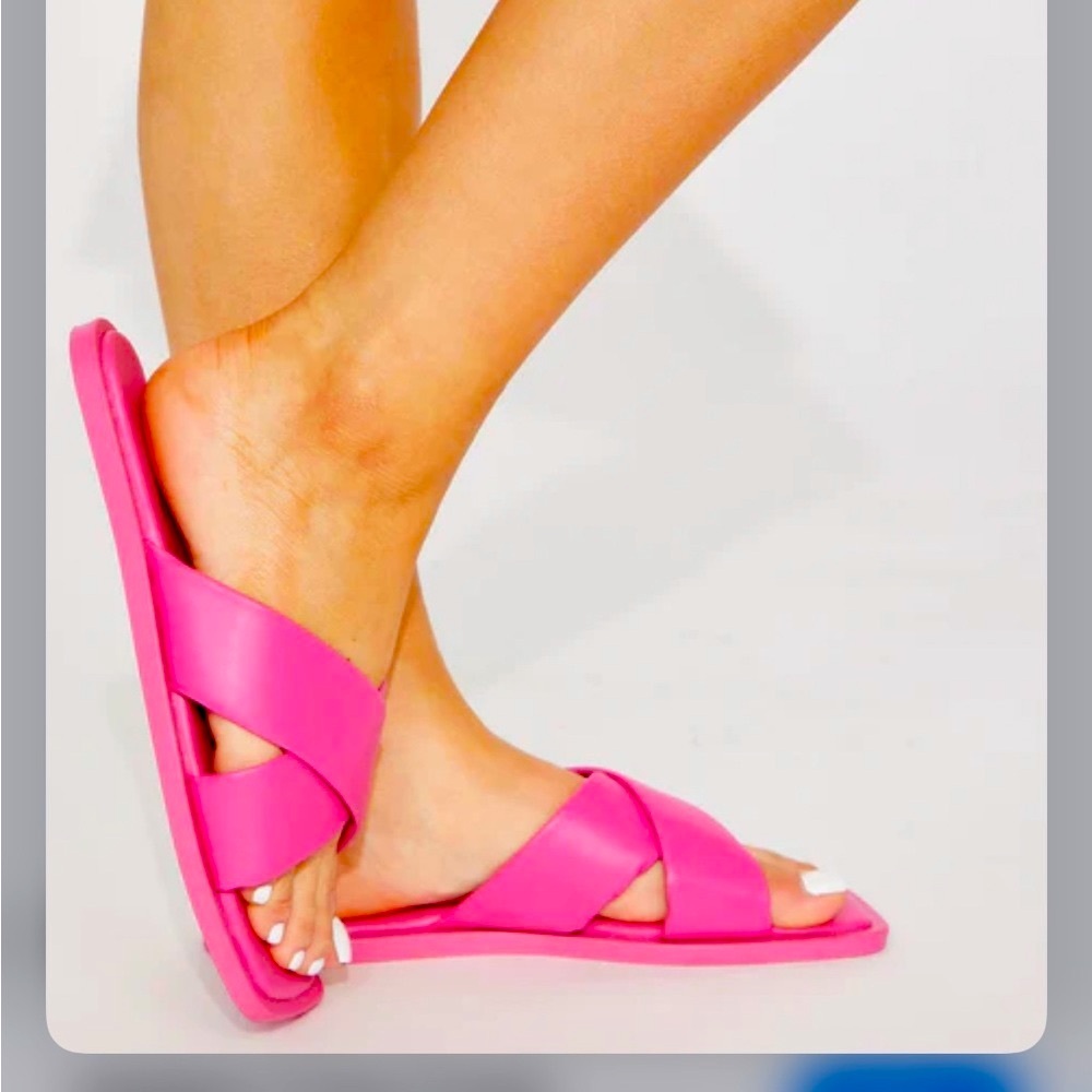 L’AGENCE Bright Pink Leather Slide Sandals Size 36 Designer Flat